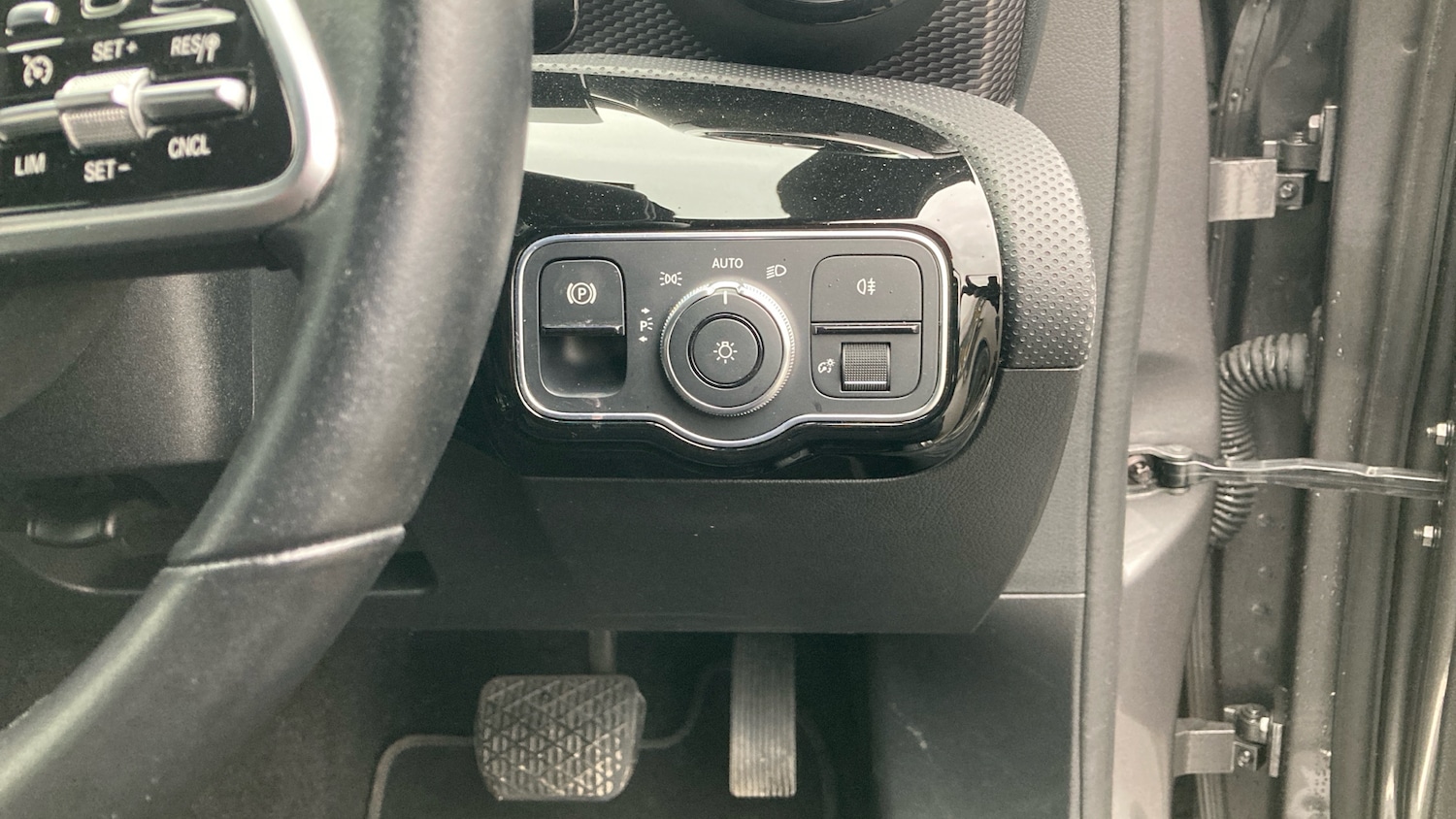 Used Mercedes-Benz A-Class 2021 for sale - 77326736: Photo 41