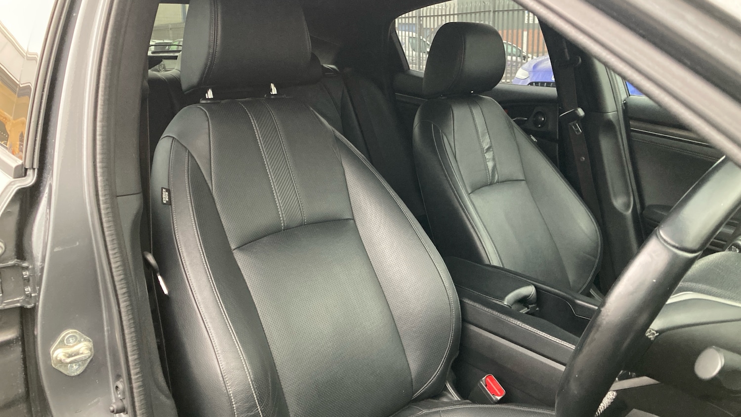 Used Honda Civic 2018 for sale - 77032776: Photo 33