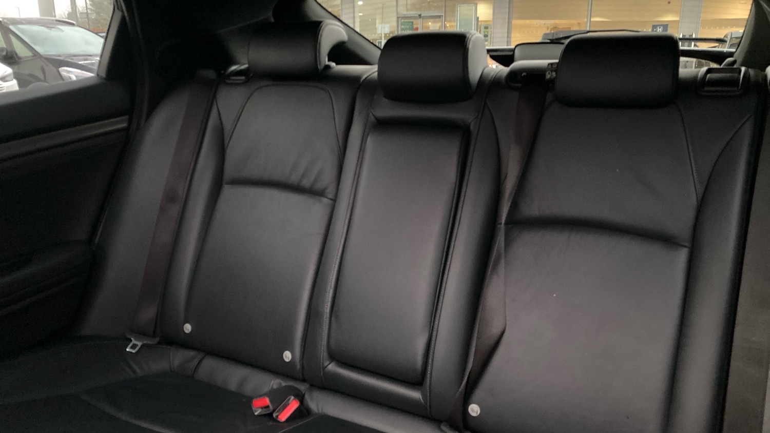 Used Honda Civic 2018 for sale - 77032776: Photo 8