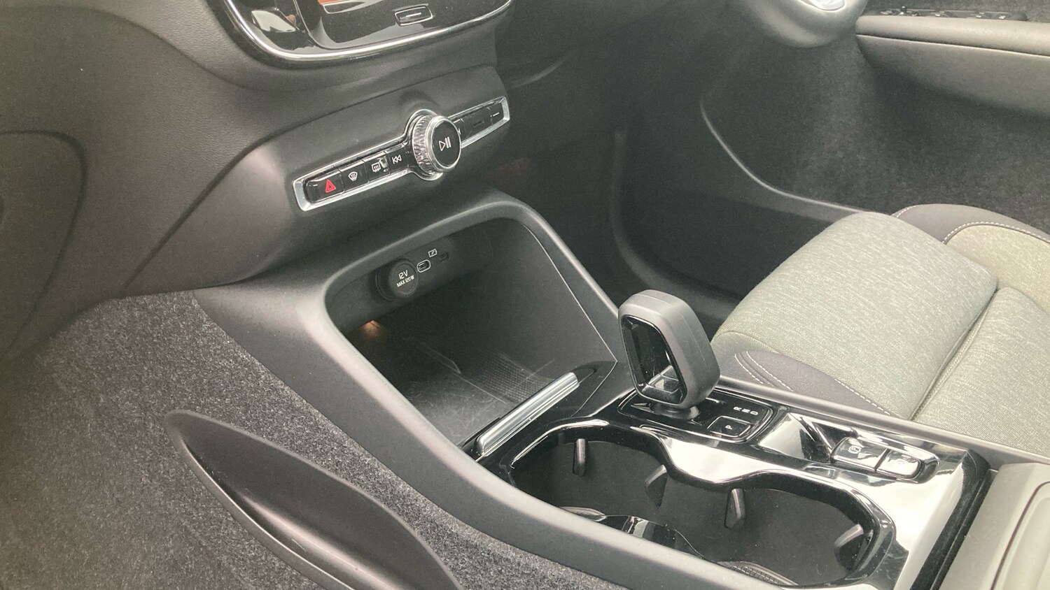 Used Volvo XC40 2022 for sale - 76146474: Photo 13