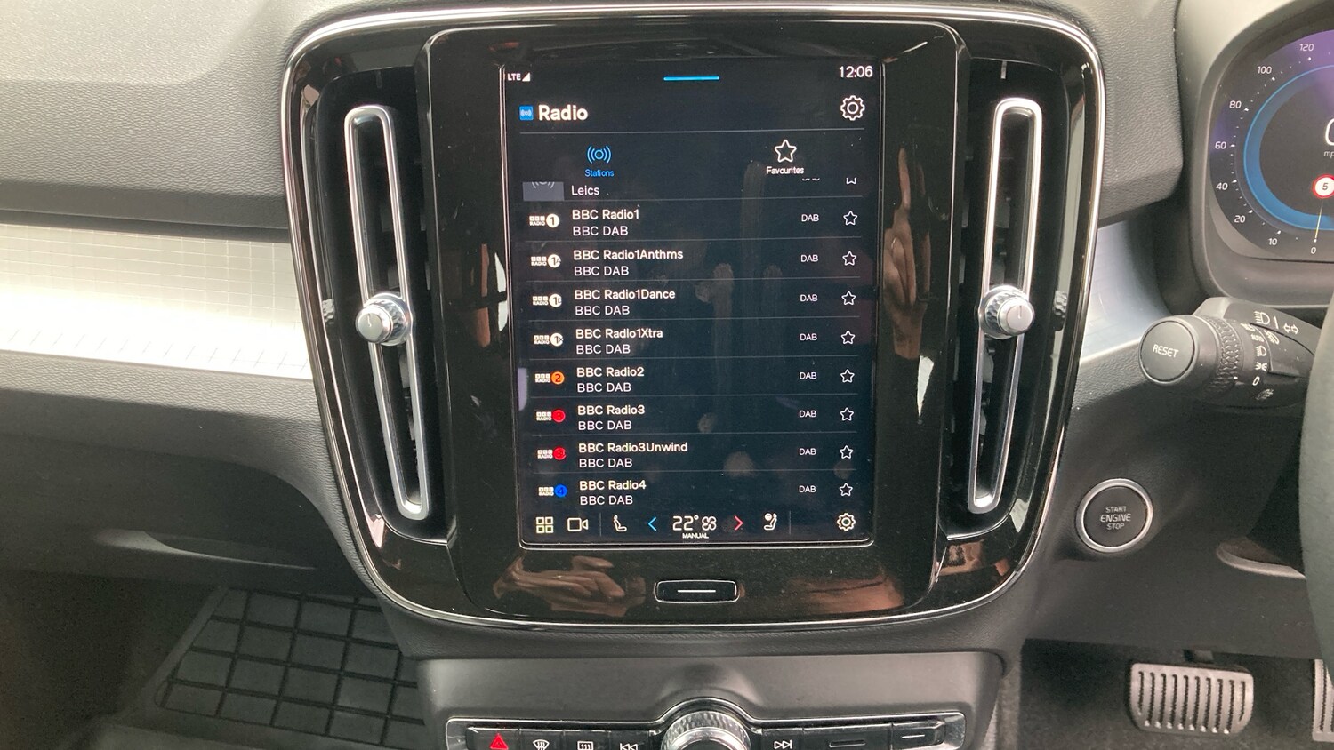 Used Volvo XC40 2022 for sale - 76146474: Photo 28