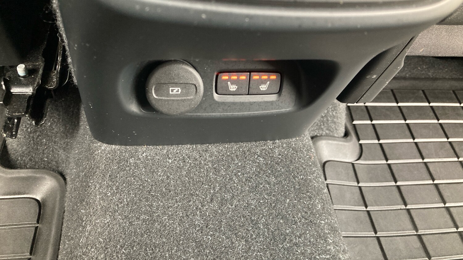 Used Volvo XC40 2022 for sale - 76146474: Photo 47