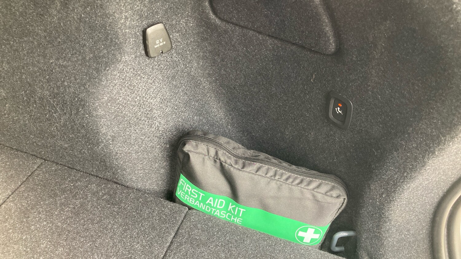 Used Volvo XC40 2022 for sale - 76146474: Photo 58