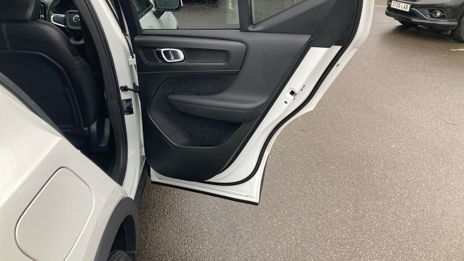 Used Volvo XC40 2018 for sale - 77452981: Photo 36