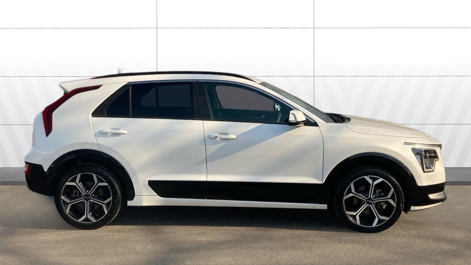 Used Kia Niro 2024 for sale - 77946036: Photo 5