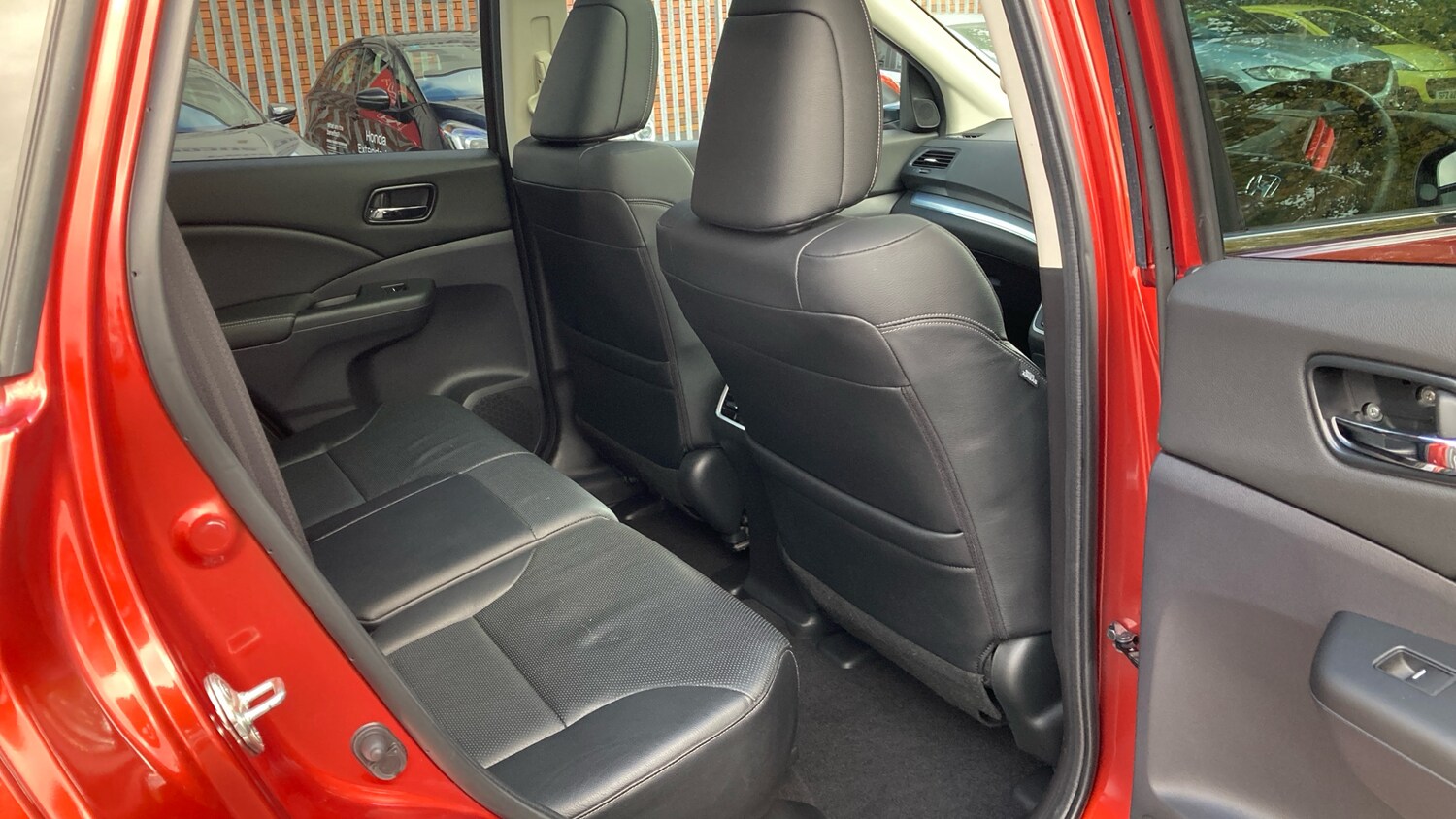 Used Honda CR-V 2018 for sale - 76379667: Photo 33