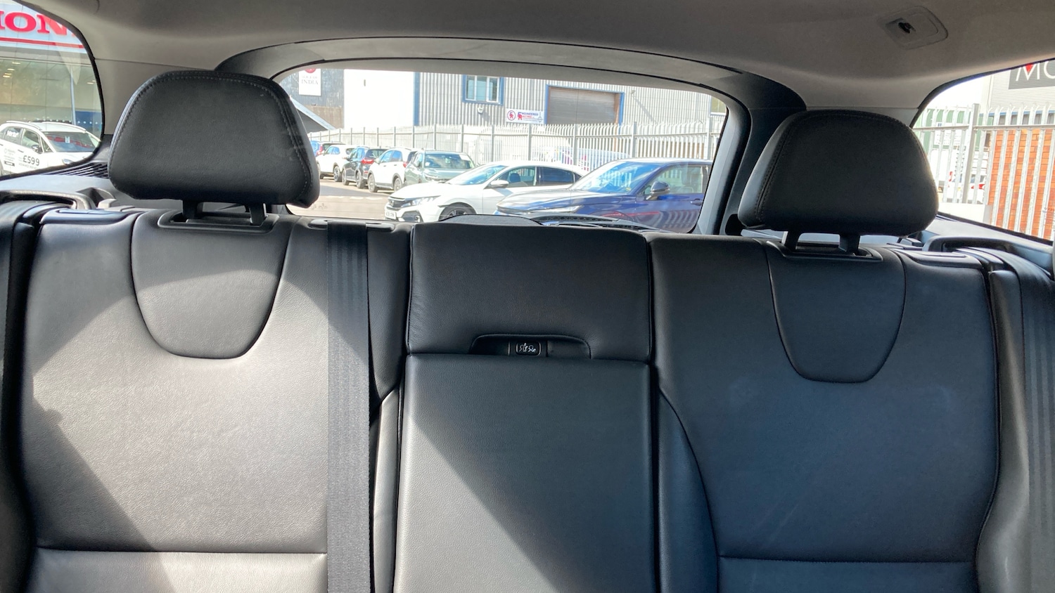 Used Volvo XC60 2016 for sale - 76467881: Photo 15