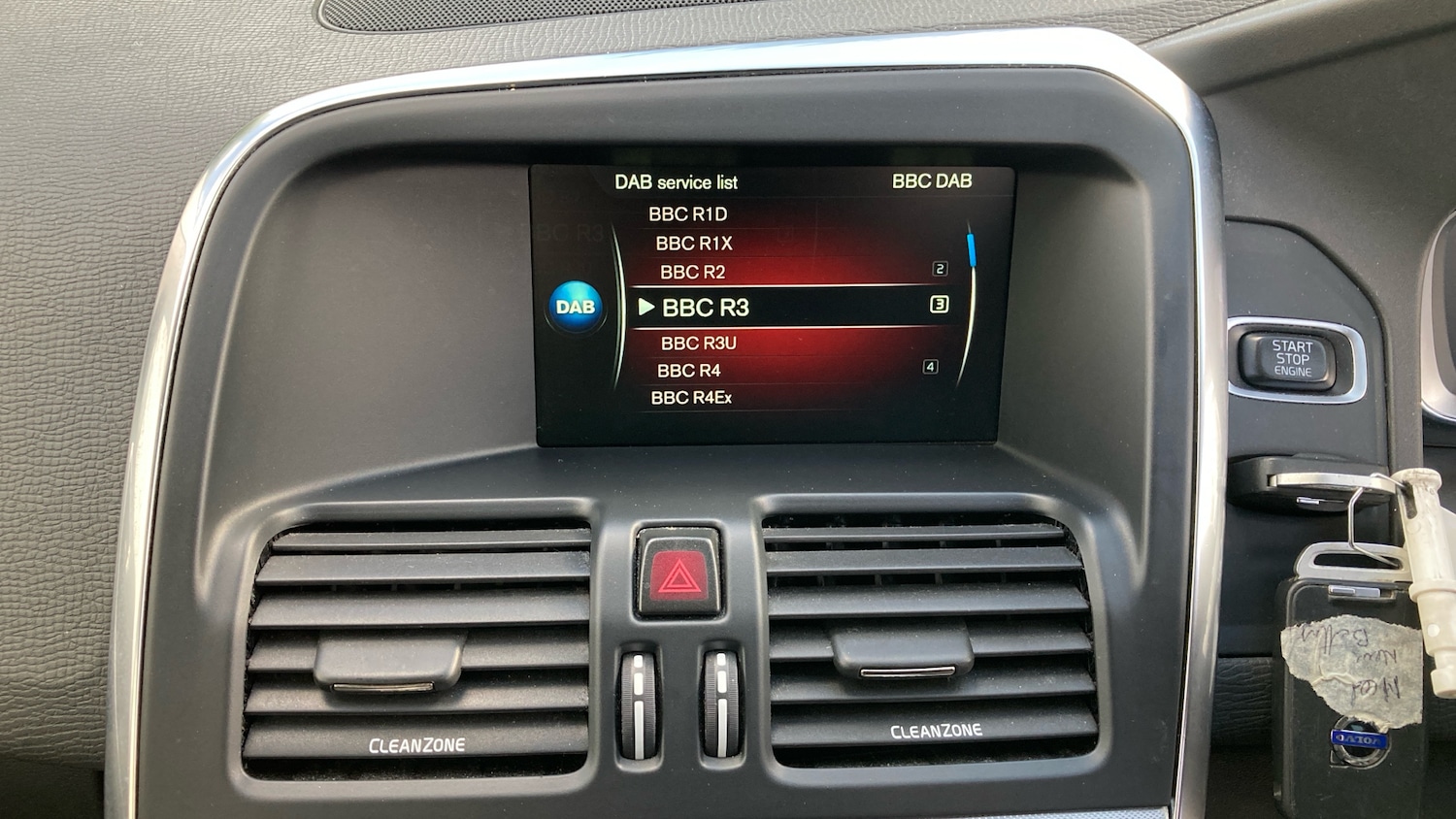 Used Volvo XC60 2016 for sale - 76467881: Photo 28