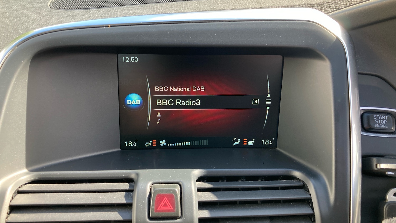 Used Volvo XC60 2016 for sale - 76467881: Photo 33