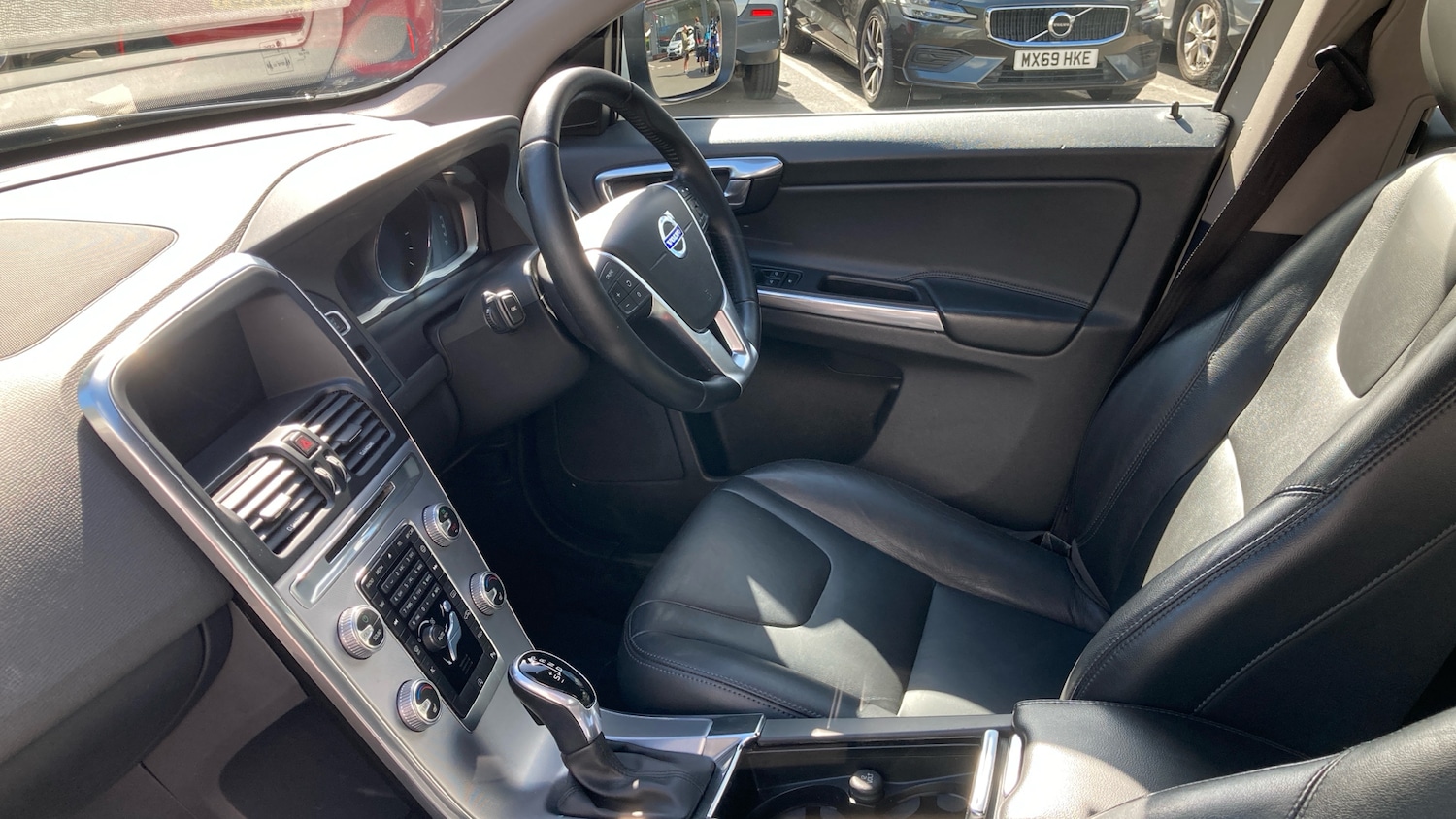 Used Volvo XC60 2016 for sale - 76467881: Photo 9