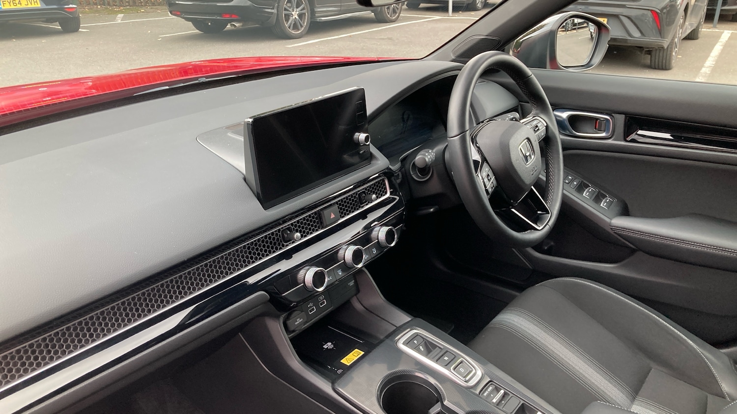 Used Honda Civic 2022 for sale - 76302095: Photo 2