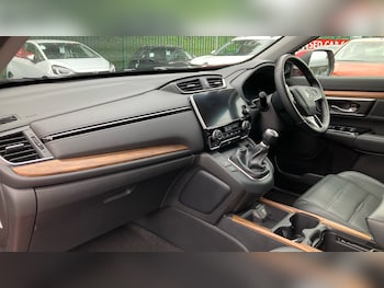 Used Honda CR-V 2019 for sale - 76079695: Photo 2