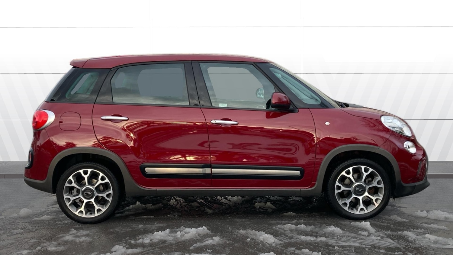 Used Fiat 500L 2017 for sale - 77324373: Photo 5