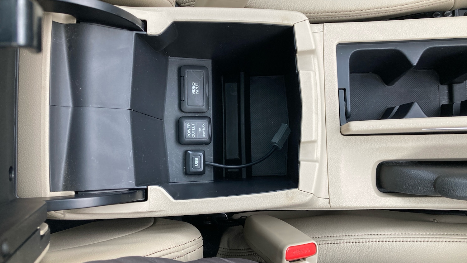 Used Honda CR-V 2015 for sale - 77197933: Photo 29