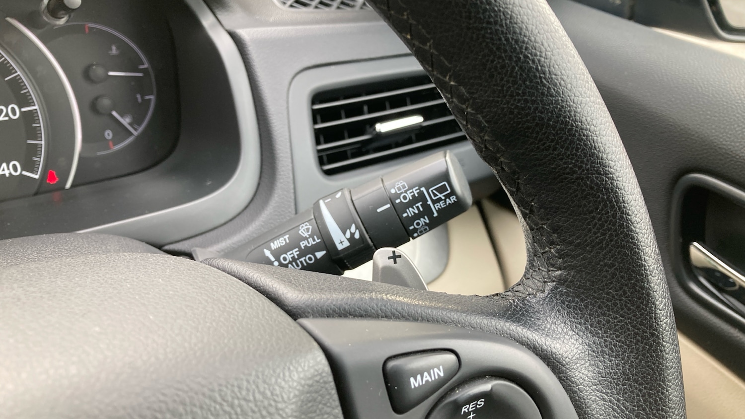 Used Honda CR-V 2015 for sale - 77197933: Photo 35