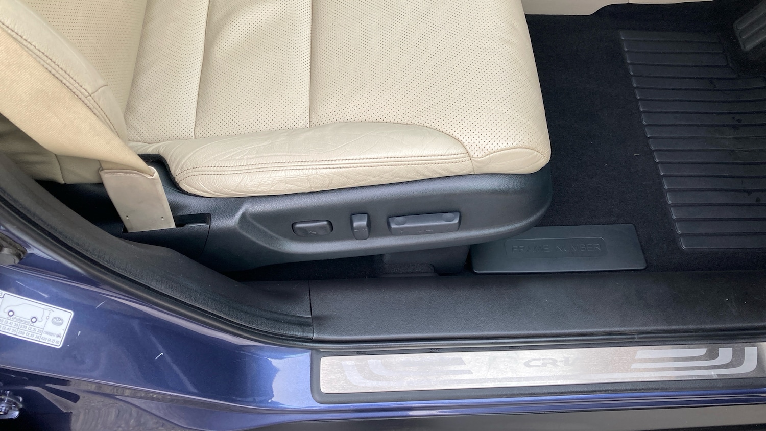 Used Honda CR-V 2015 for sale - 77197933: Photo 39