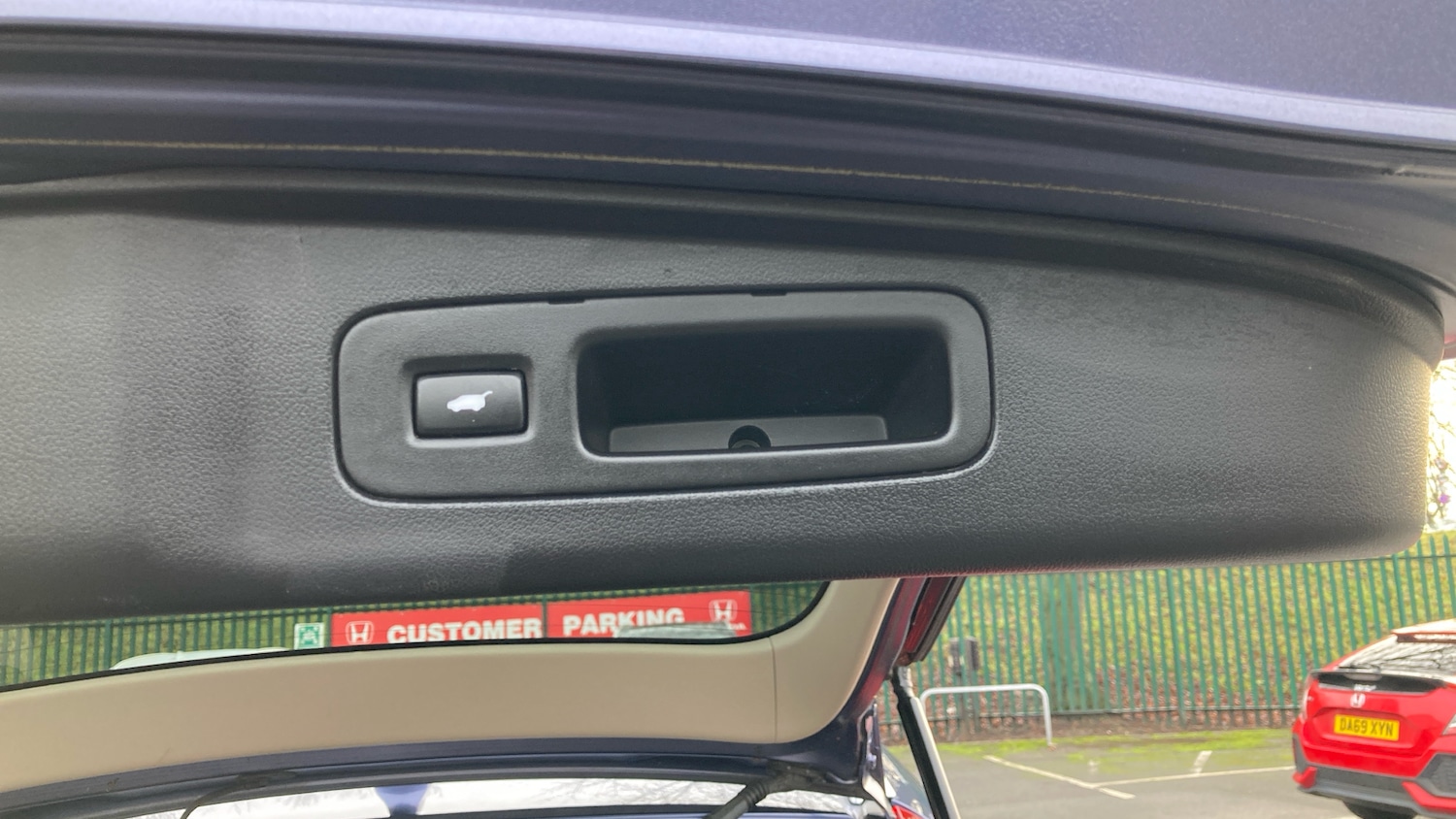 Used Honda CR-V 2015 for sale - 77197933: Photo 45