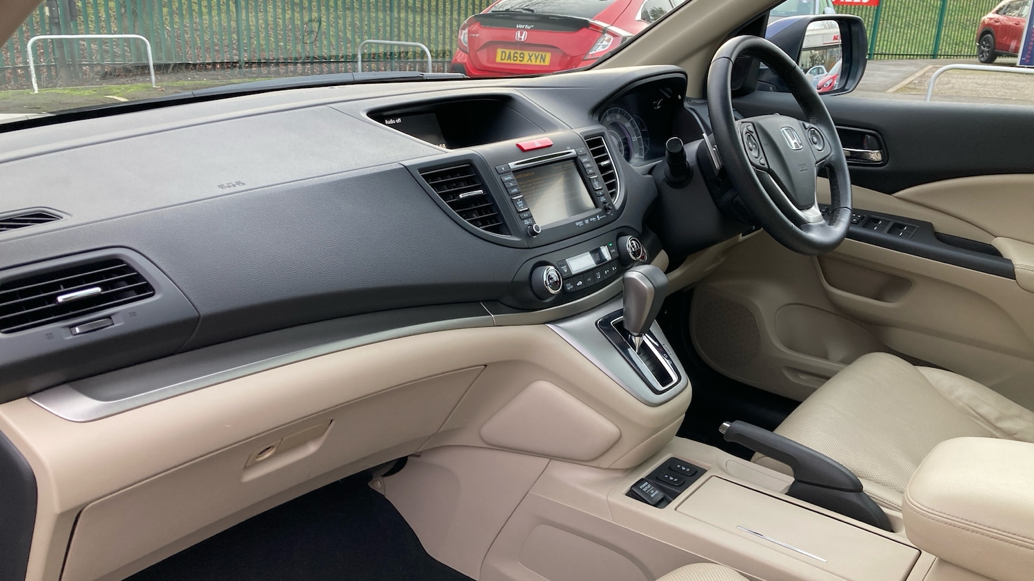 Used Honda CR-V 2015 for sale - 77197933: Photo 9