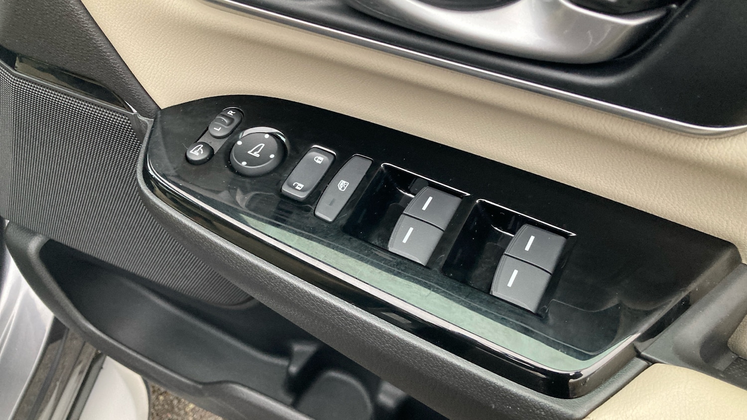 Used Honda CR-V 2022 for sale - 76791772: Photo 41