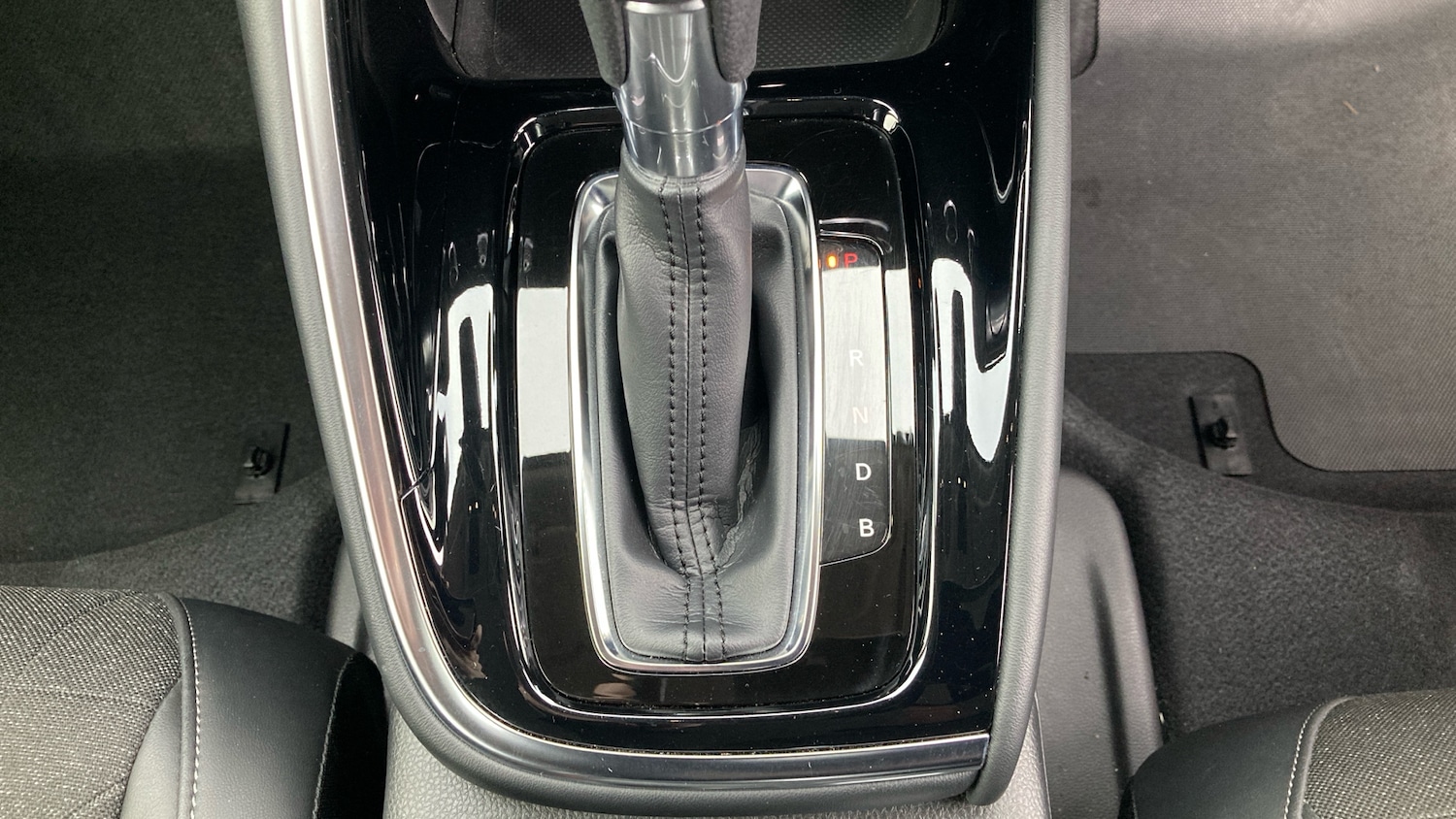 Used Honda HR-V 2022 for sale - 77063835: Photo 29