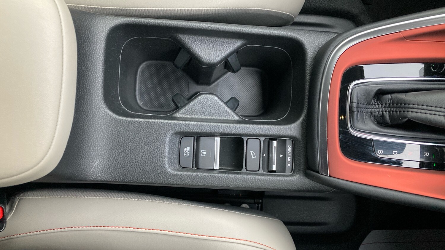 Used Honda HR-V 2022 for sale - 77105182: Photo 19