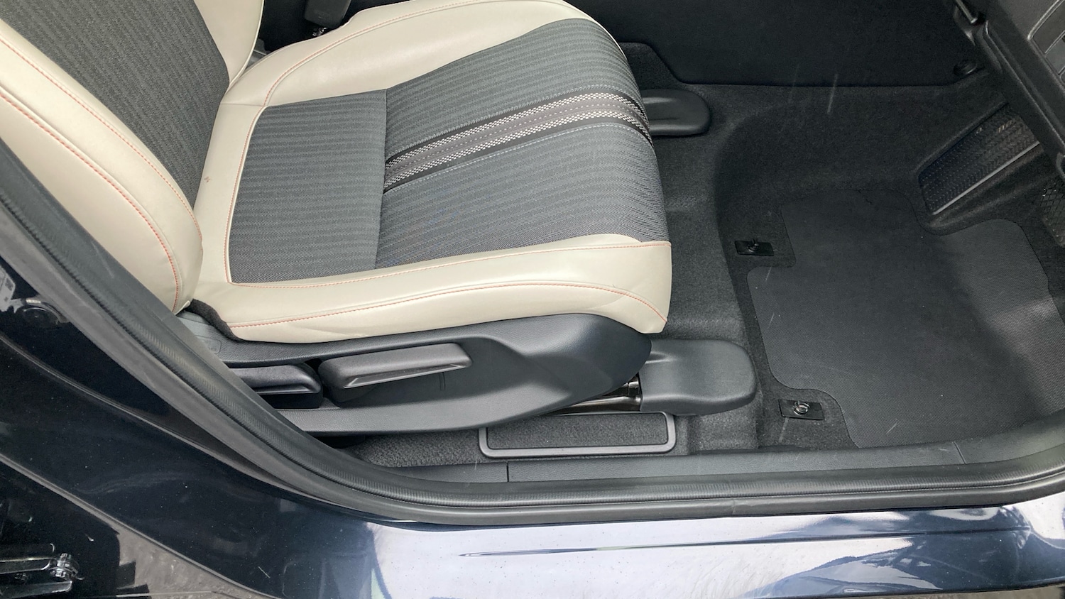 Used Honda HR-V 2022 for sale - 77105182: Photo 27