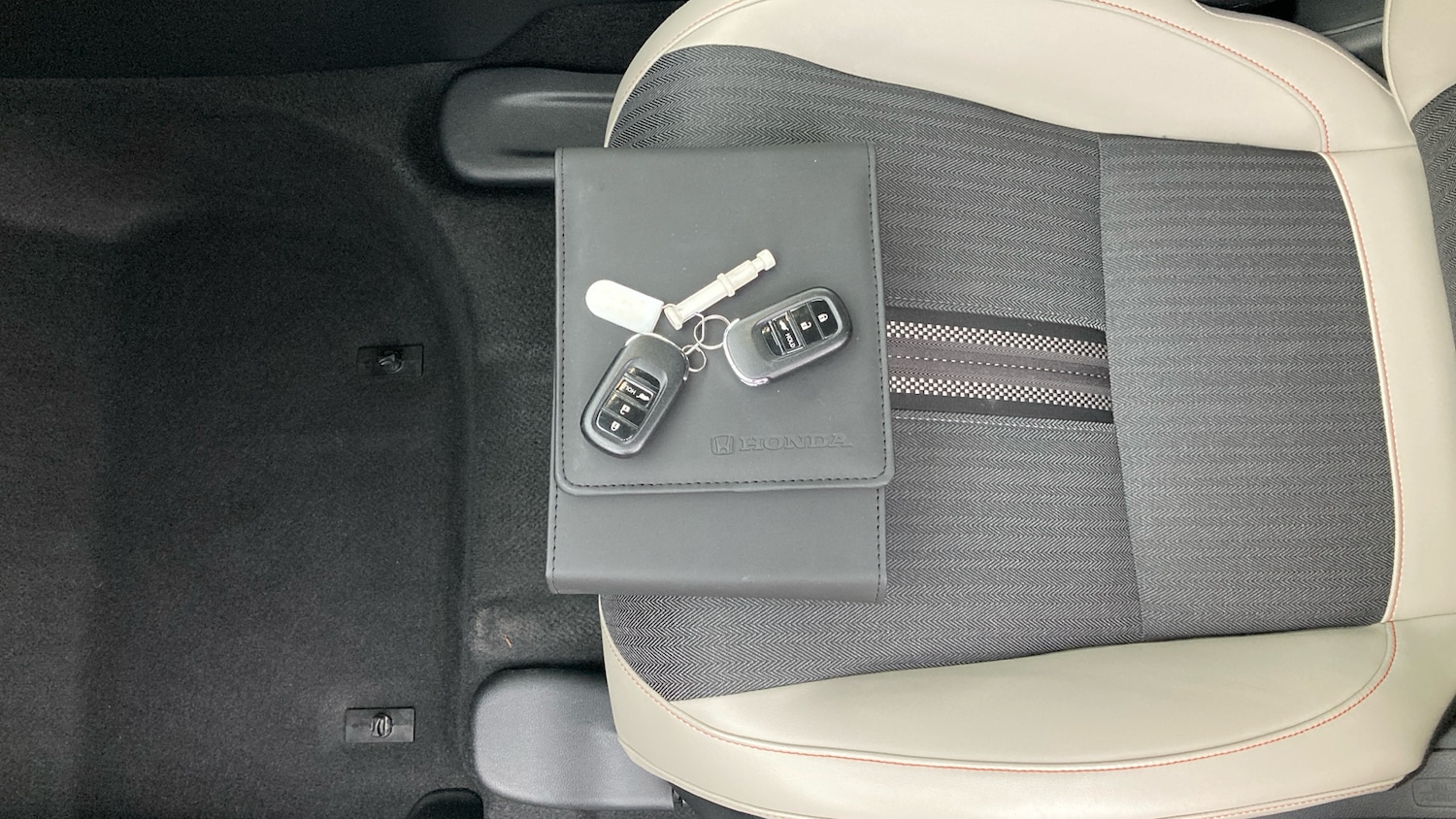 Used Honda HR-V 2022 for sale - 77105182: Photo 34