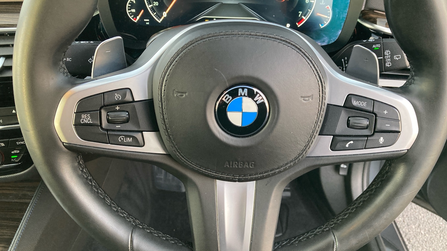 Used BMW 5 Series 2018 for sale - 76931565: Photo 21