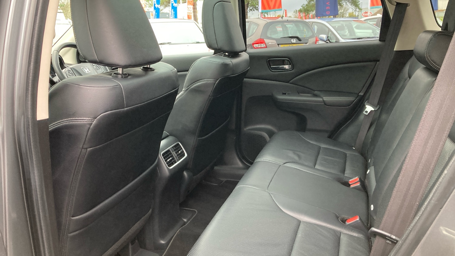 Used Honda CR-V 2015 for sale - 76536502: Photo 16