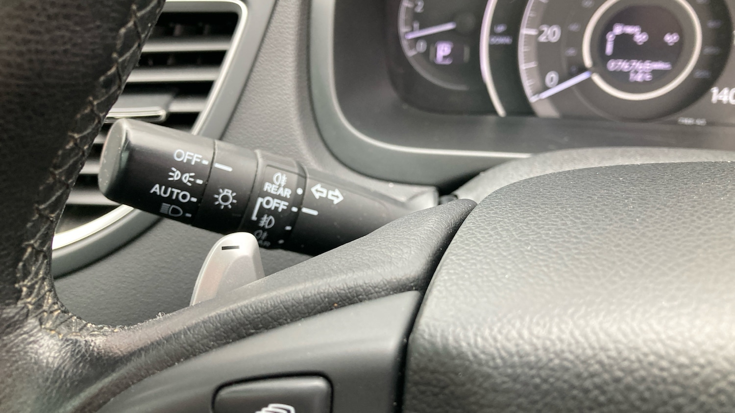 Used Honda CR-V 2015 for sale - 76536502: Photo 23