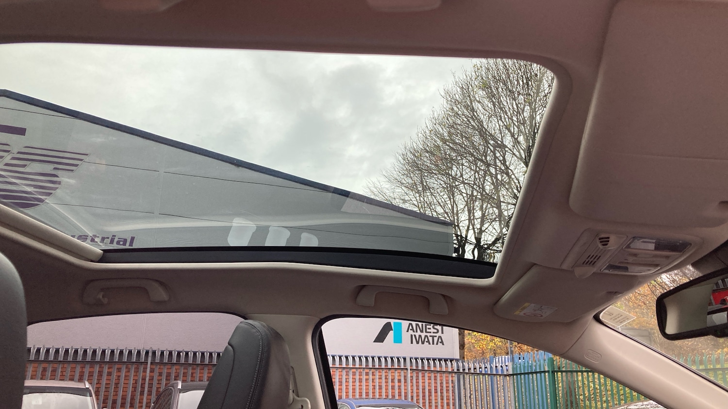 Used Honda CR-V 2015 for sale - 76536502: Photo 54