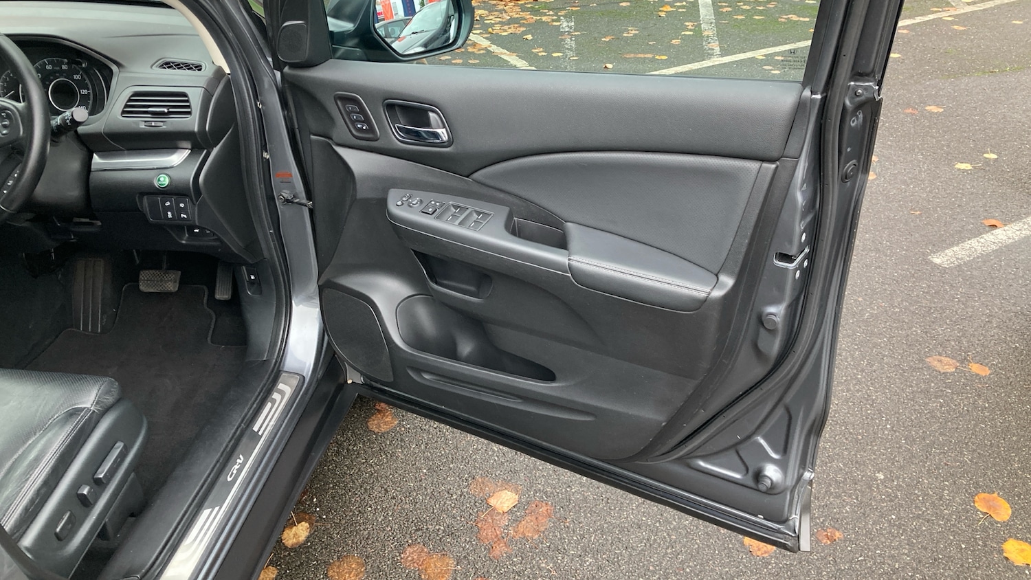 Used Honda CR-V 2015 for sale - 76536502: Photo 58