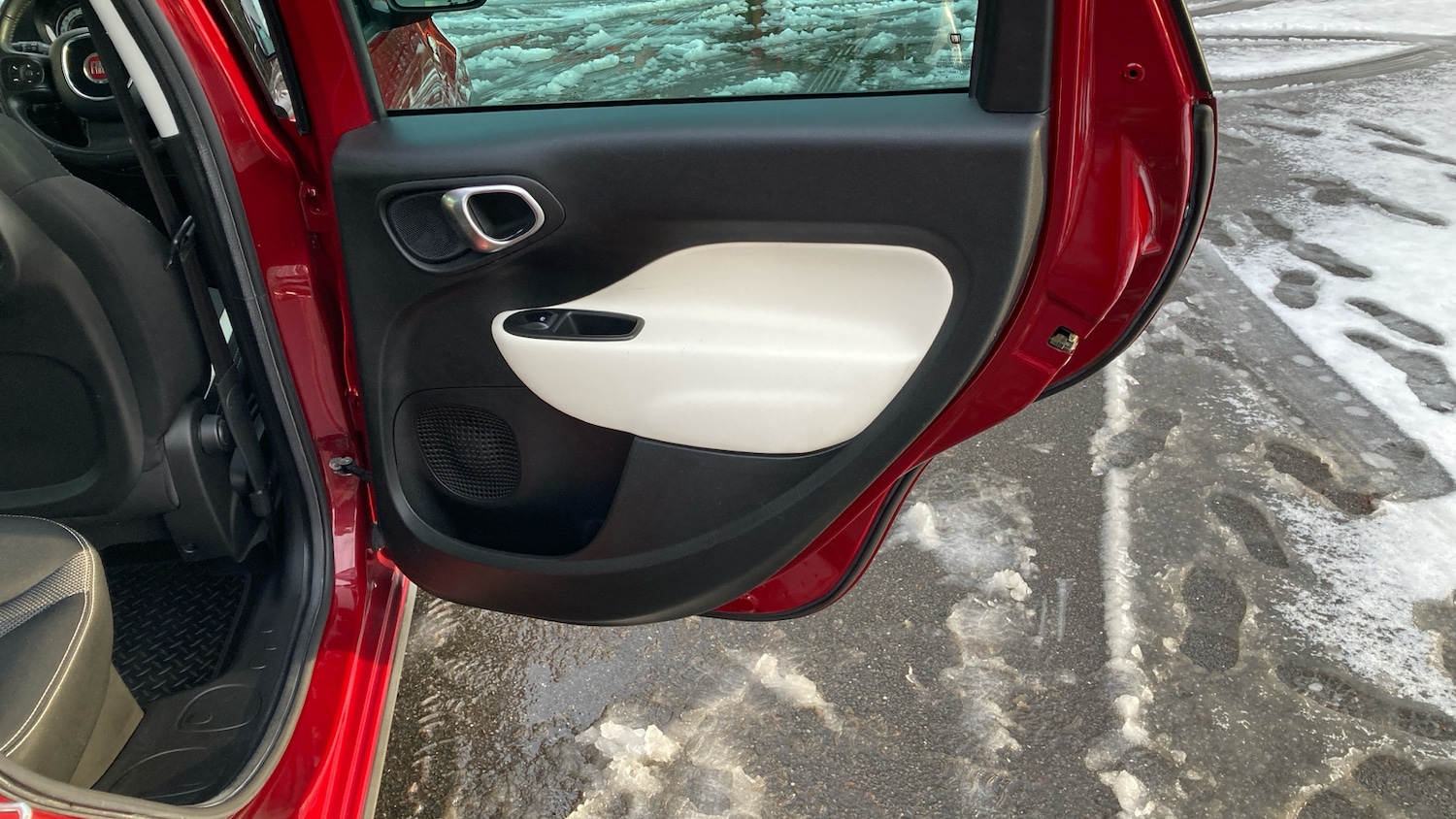 Used Fiat 500L 2017 for sale - 77180654: Photo 35