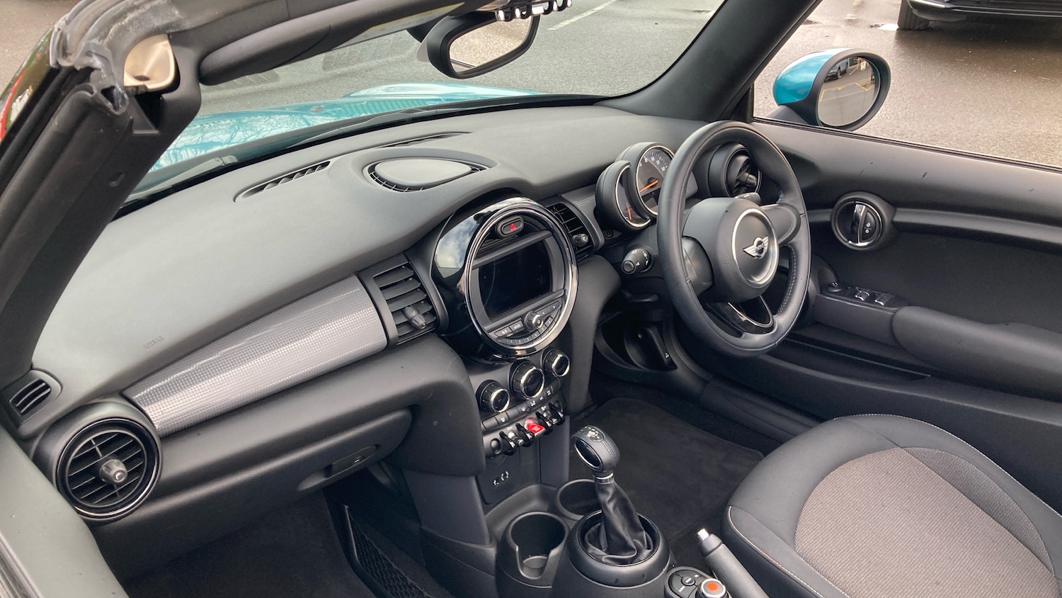 Used MINI Convertible 2016 for sale - 78018186: Photo 9