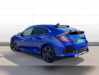 Used Honda Civic 2017 for sale - 79407536: Photo