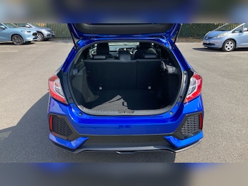 Used Honda Civic 2017 for sale - 79407536: Photo