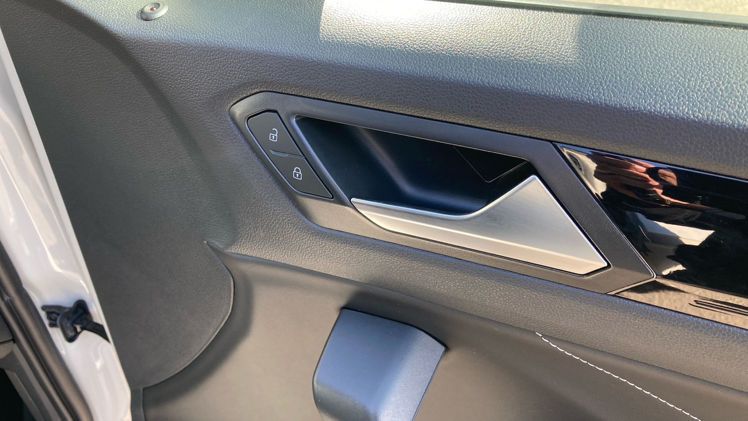 Used Volkswagen T-Roc 2023 for sale - 78164697: Photo 39