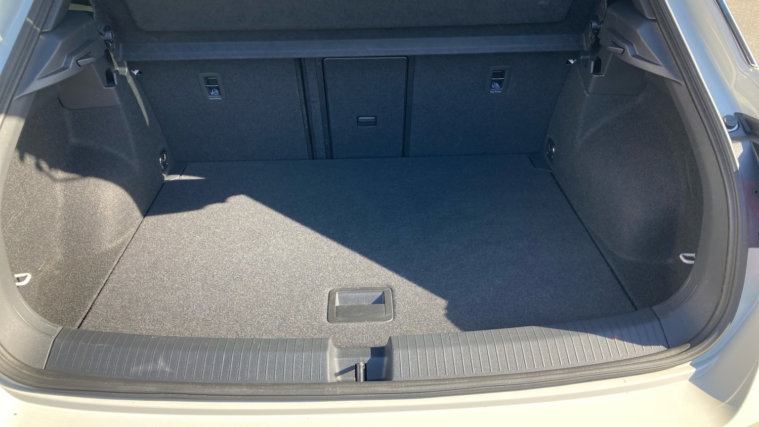 Used Volkswagen T-Roc 2023 for sale - 78164697: Photo 46