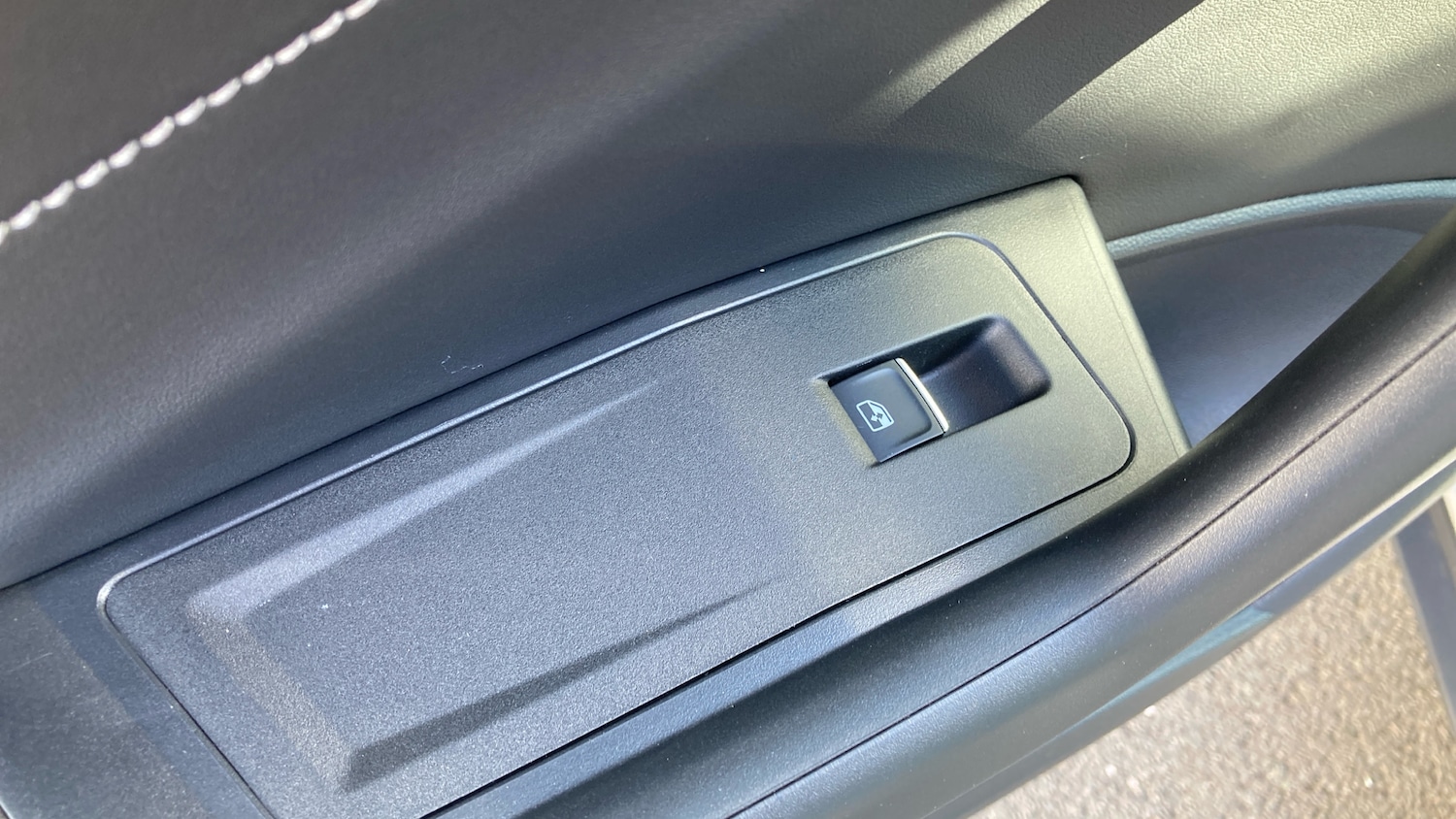 Used Volkswagen T-Roc 2023 for sale - 78164697: Photo 50