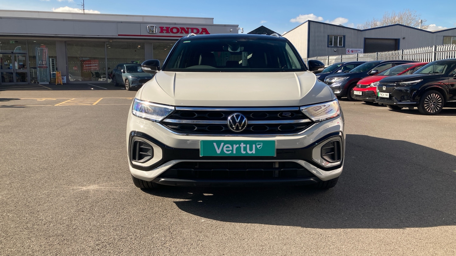 Used Volkswagen T-Roc 2023 for sale - 78164697: Photo 54