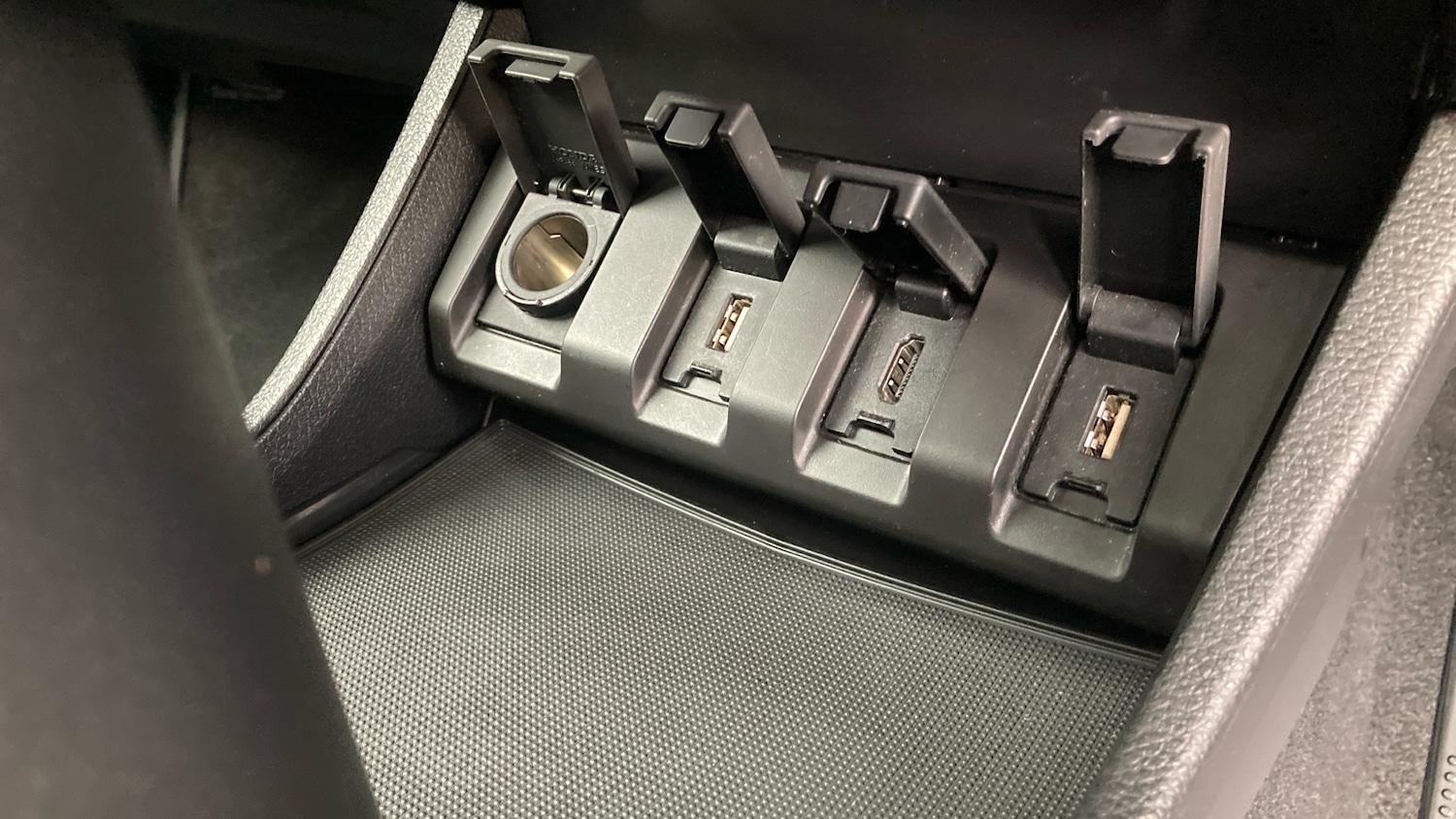 Used Honda HR-V 2019 for sale - 76144530: Photo 30