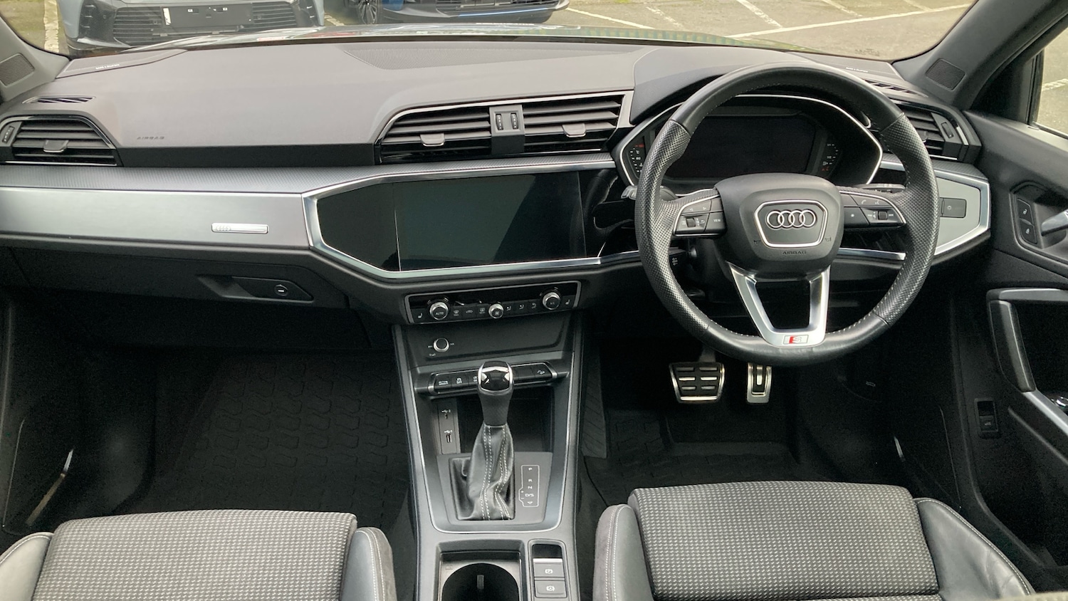 Used Audi Q3 2019 for sale - 77681665: Photo 10