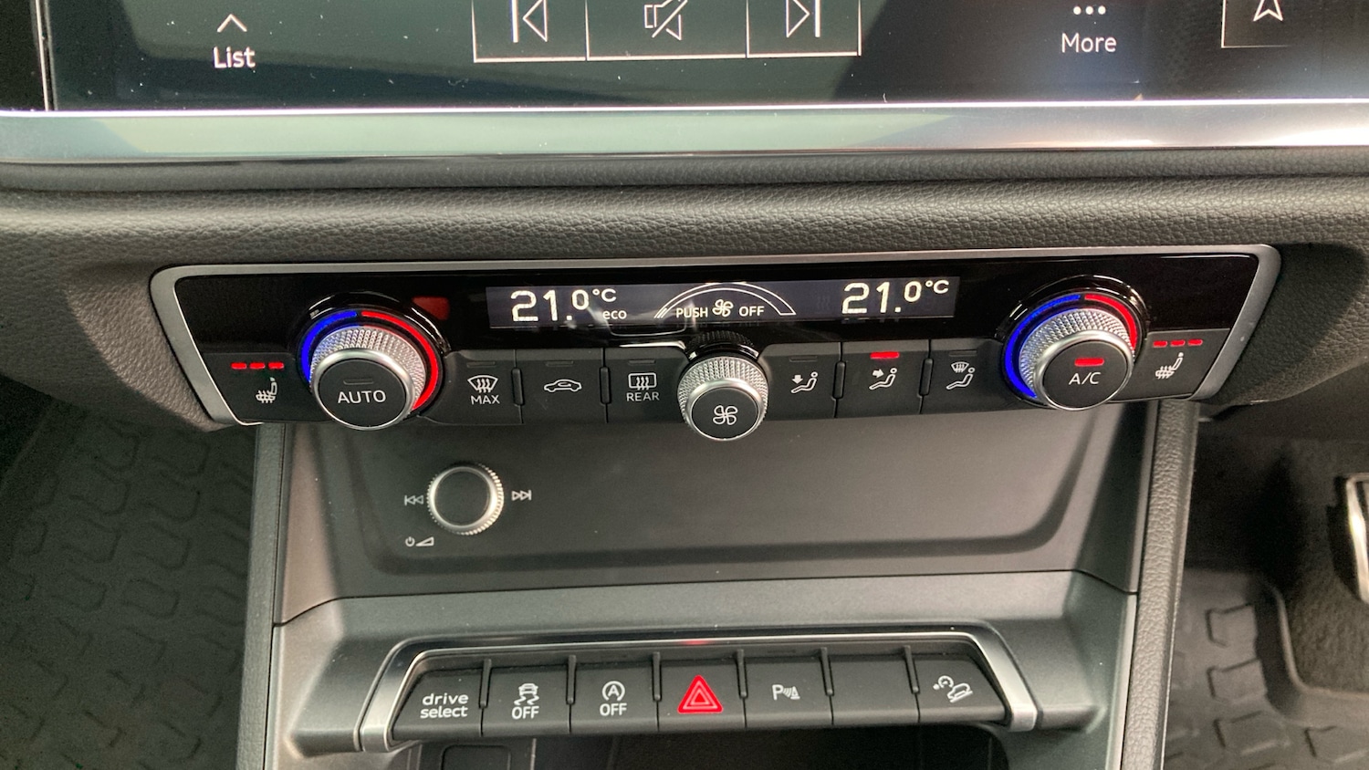 Used Audi Q3 2019 for sale - 77681665: Photo 37