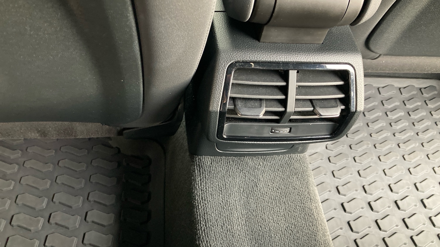 Used Audi Q3 2019 for sale - 77681665: Photo 61