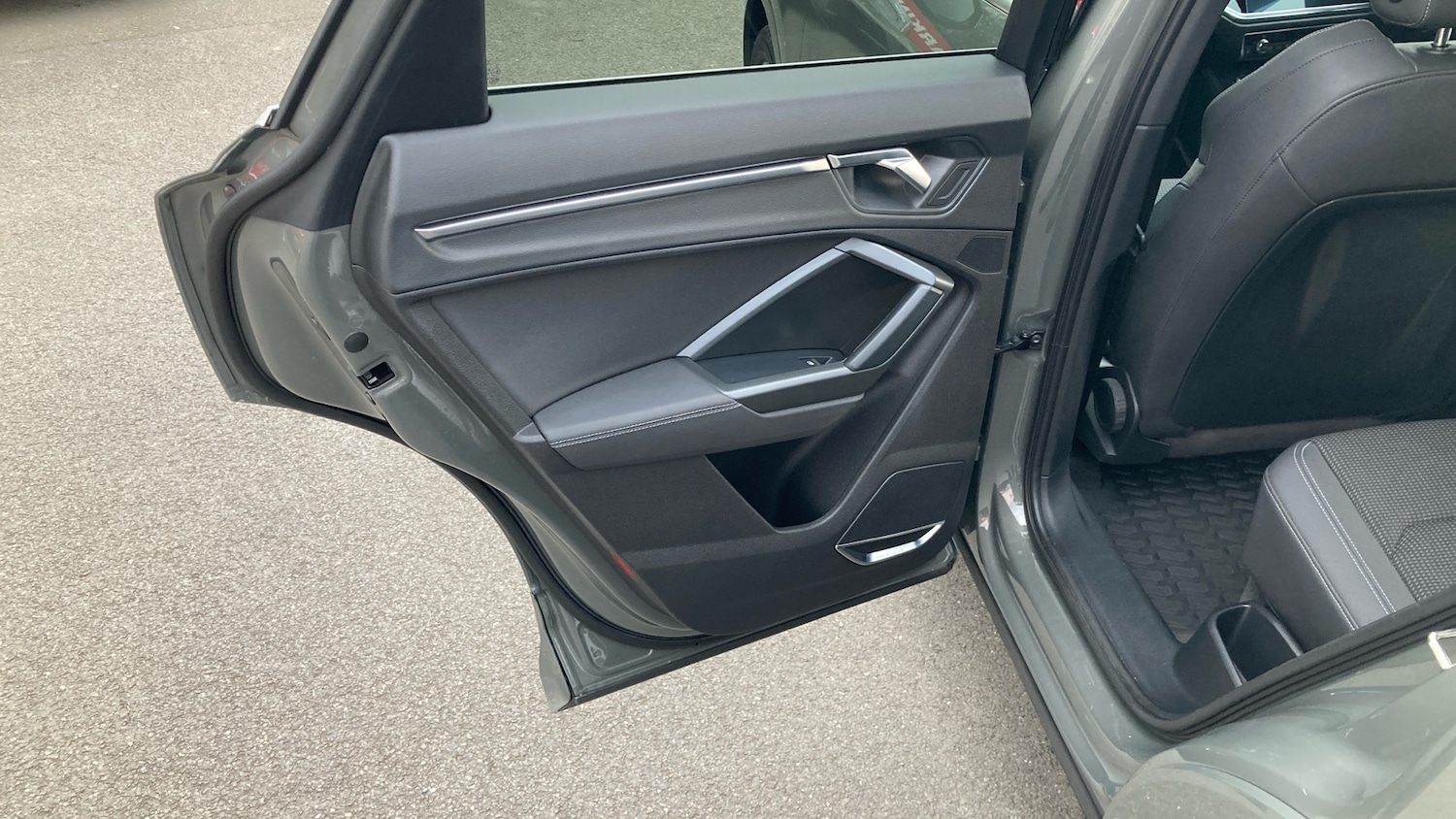 Used Audi Q3 2019 for sale - 77681665: Photo 64