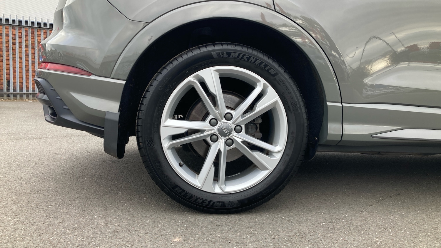 Used Audi Q3 2019 for sale - 77681665: Photo 7