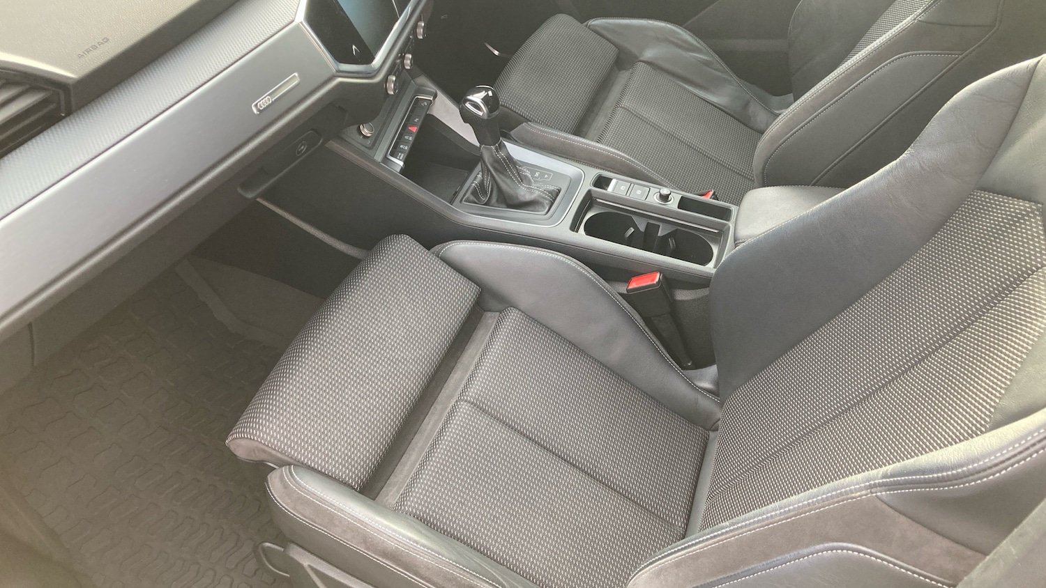 Used Audi Q3 2019 for sale - 77681665: Photo 84