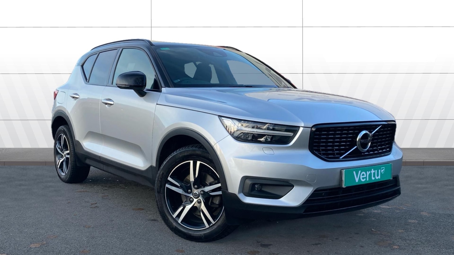 Used Volvo XC40 2018 for sale - 76568369: Photo 1
