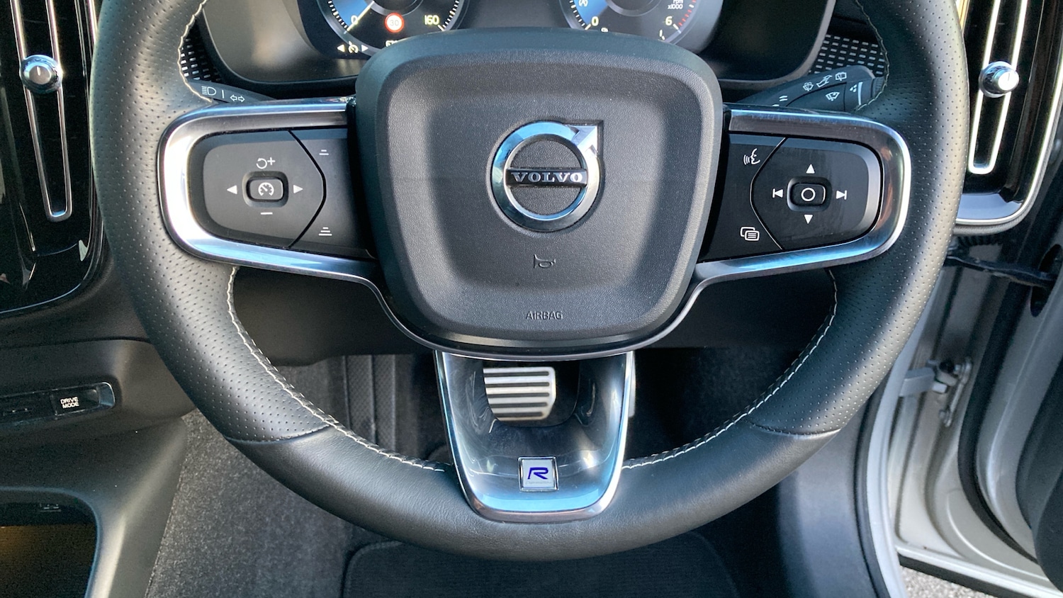 Used Volvo XC40 2018 for sale - 76568369: Photo 21