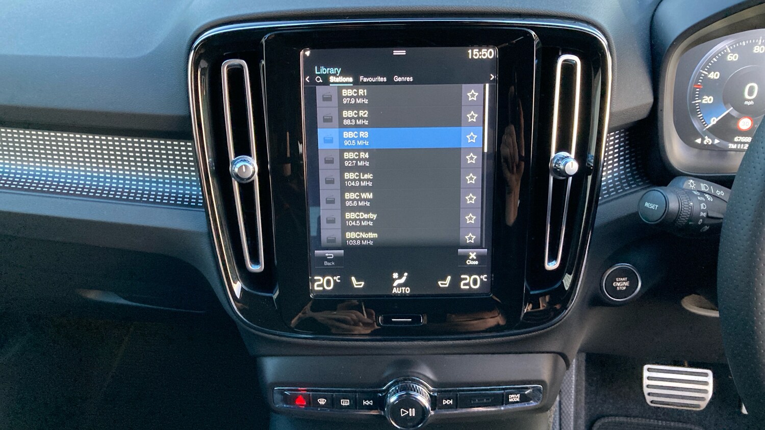 Used Volvo XC40 2018 for sale - 76568369: Photo 28